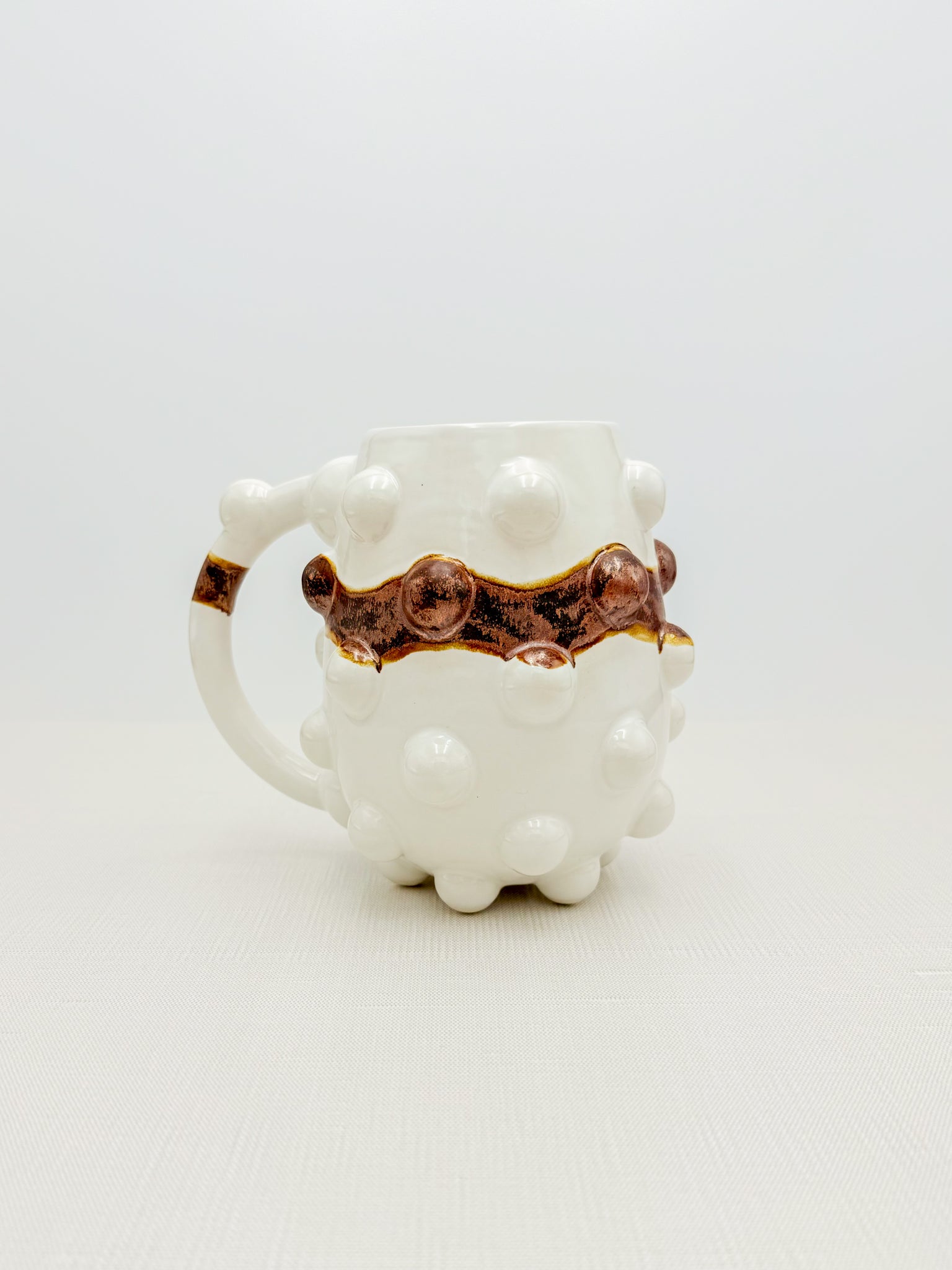 22oz White and Copper Mug [FLAWED]