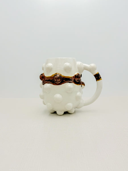 22oz White and Copper Mug