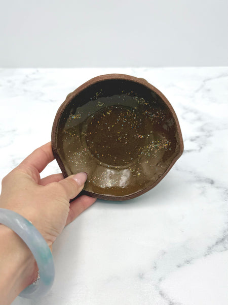 Brown Speckled Catch All