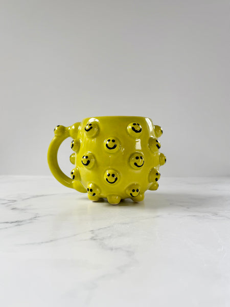 15oz Lime Green Smiley Mug