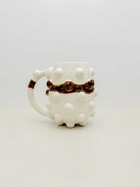 22oz White and Copper Mug